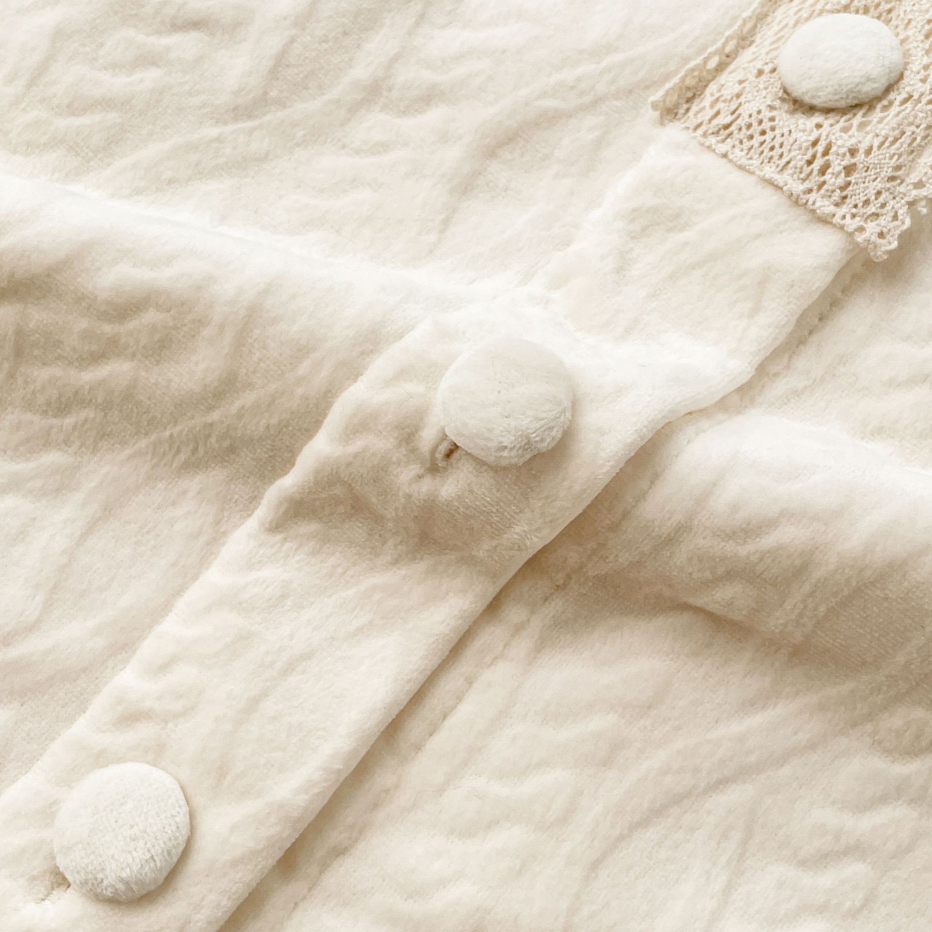 "Atumn và mùa đông pyjama với nhỏ, ngọt ngào, nhung, ngắn gọn, vui vẻ, quần áo mới cho gia đình."