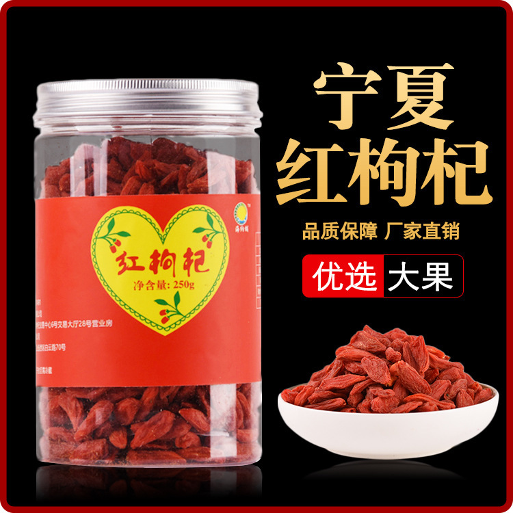 Cây này bán 250 lon trái cây lớn trên thị trường trực tiếp.