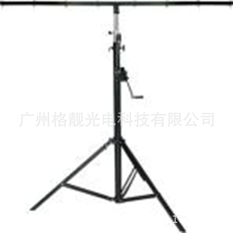 Photography camera parts, photo lamps, hardware racks, professional studio tripods.