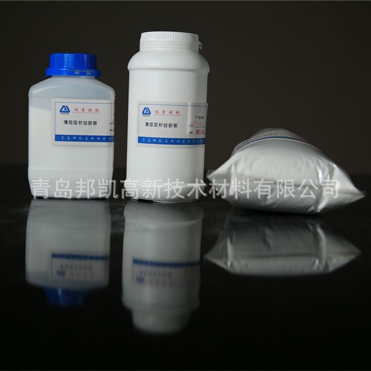 Acoustic reagent grade 300-400 column layer silicate powder