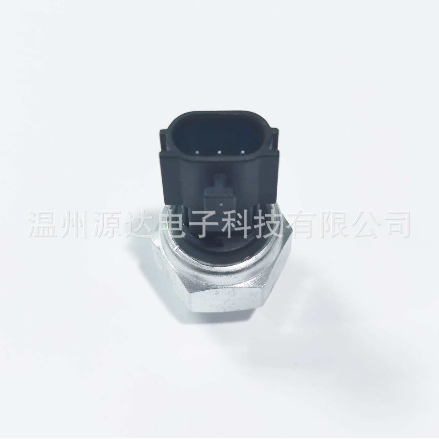 Application of 42CP16-2 25070-CD000 co-orbit pressure switches for oil pressure sensors in Japanese Nissan engines