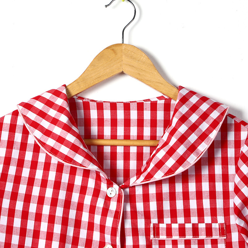 Những cô gái tâm thần, đỏ và đỏ, áo bông dài, áo thun và áo pyjama để thiết kế tùy chỉnh.