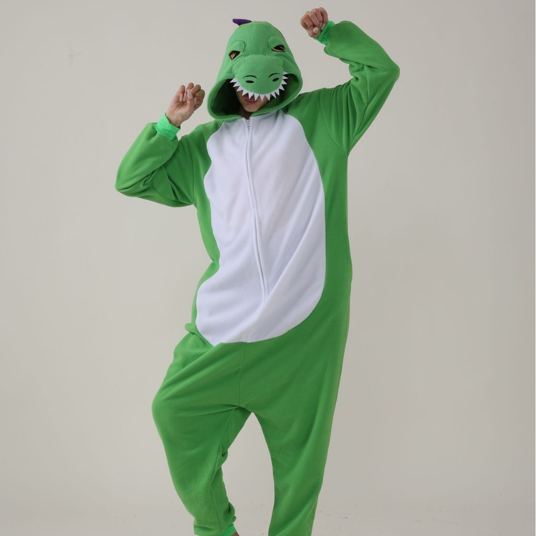 Sự phân phối chéo của các cặp vợ chồng Halloween trưởng thành có nhiều màu da thú.