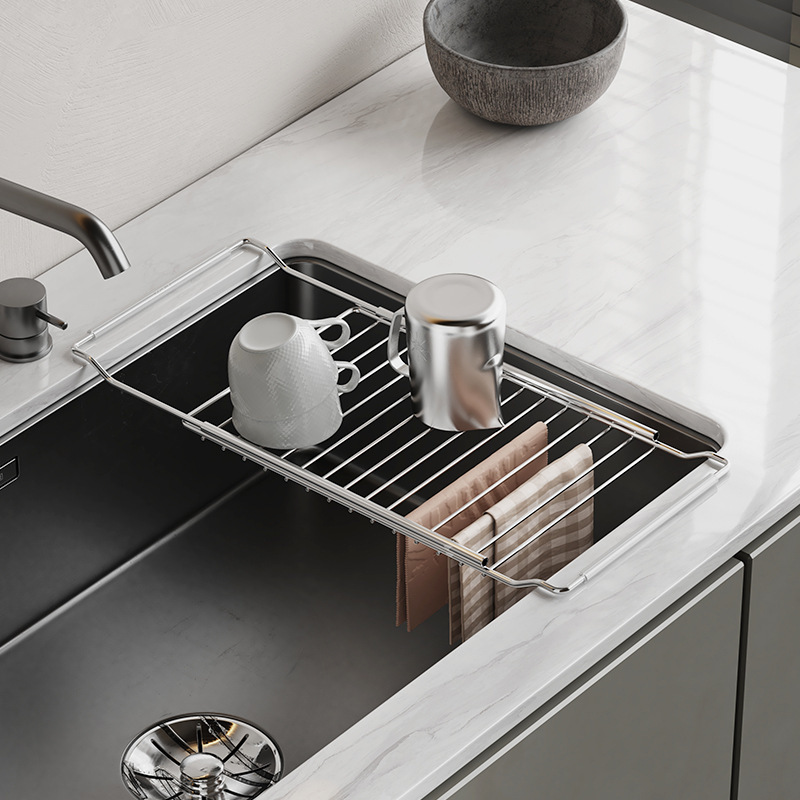 304 Đồ dùng trong bếp cho những chiếc bát và cốc làm bằng thép không gỉ.