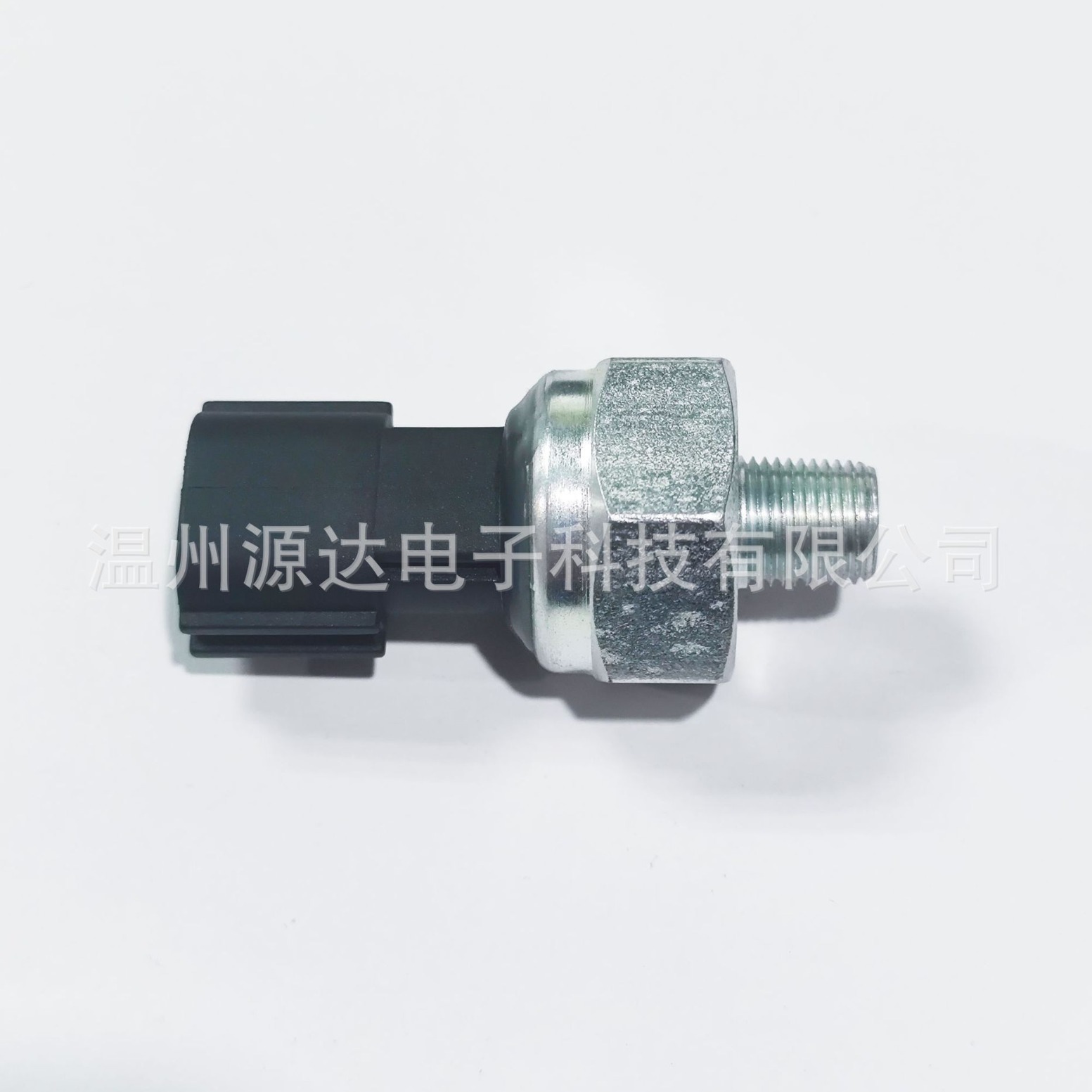 Application of 42CP16-2 25070-CD000 co-orbit pressure switches for oil pressure sensors in Japanese Nissan engines