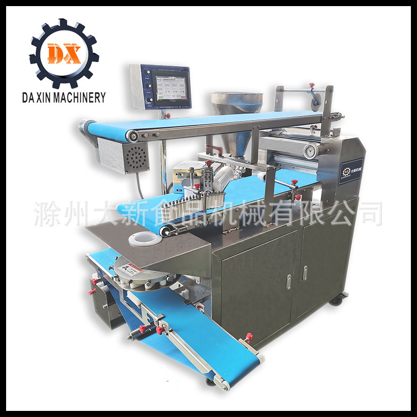 Cái máy chiên này dùng để đổ đầy súp.