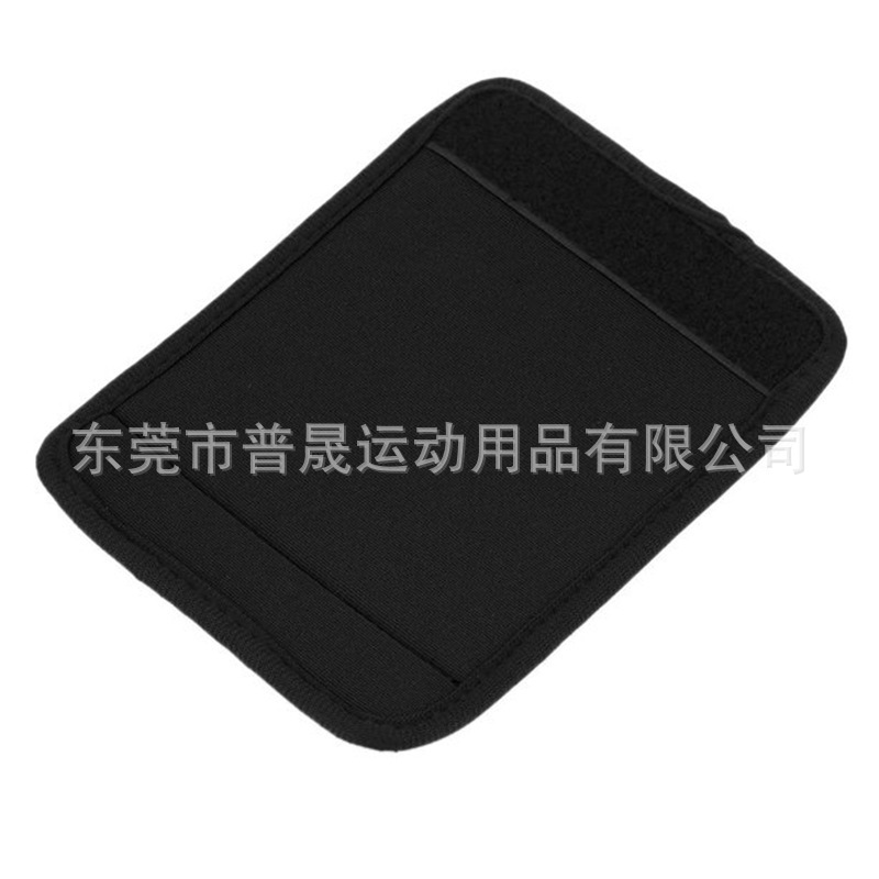 Thợ lặn của nhà máy xử lý vụ án, túi hành lý thời trang, mảnh giấy của chiếc hộp du lịch, và rất khó để theo dõi chiếc Logo.