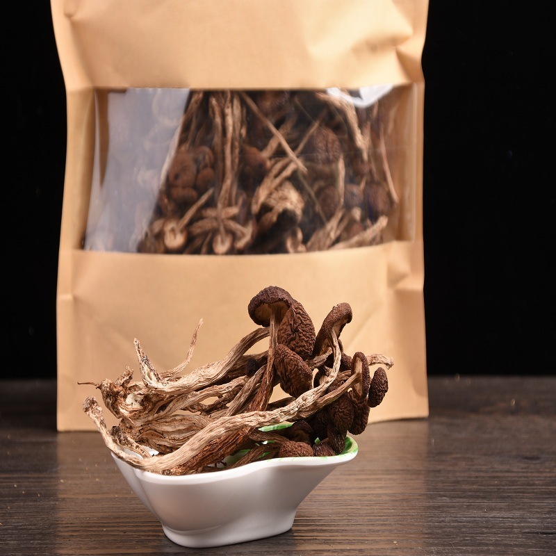 Tea mushroom dry bulk bulk production is directly used for the 200g fungus that can't open the umbrella.