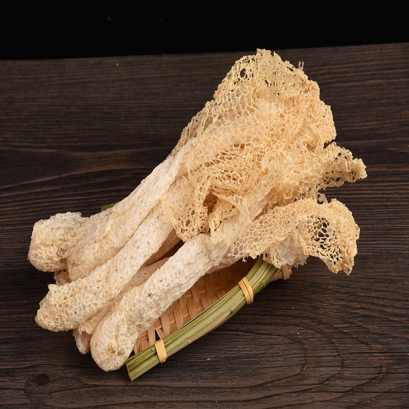 Iioka Yamayama has chosen the home of a farmer in bulk to supply the mountain with mushrooms.