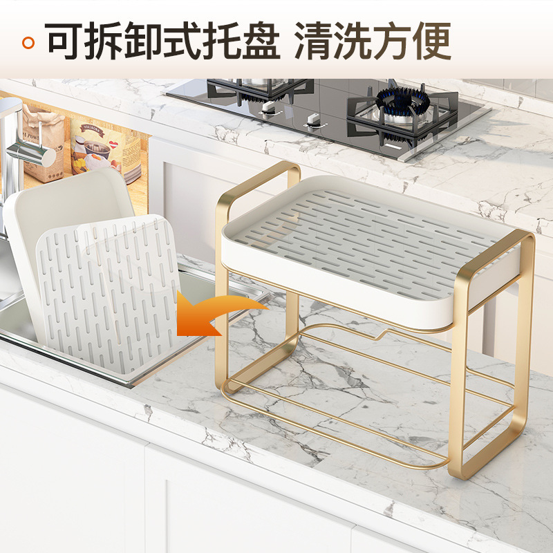 Cốc nước có cốc thủy tinh, khay bạt gấp đôi, tủ ấm trà.