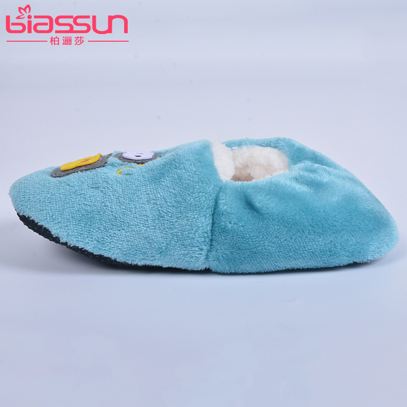 Platinosa, rô bốt, đa dạng, chất lượng tốt, vấn đề lớn.