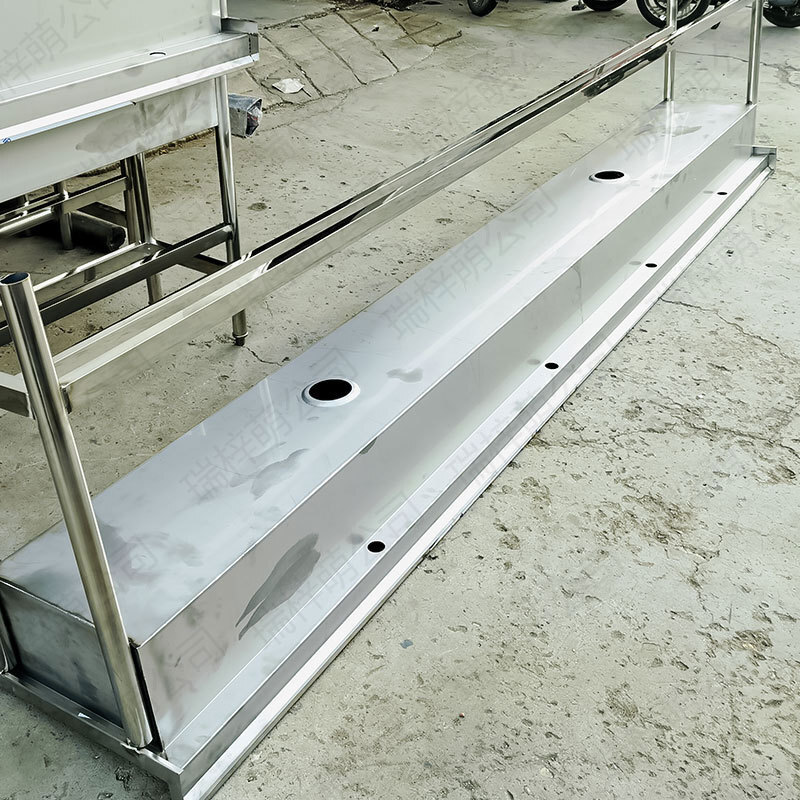 Supply of various stainless steel rectangular tanks in school canteens and sink wash basins