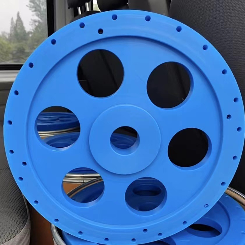 Customization of the lead wheel for the King Kong line, the miller, and the super-high-molecular polyethylene conductor.