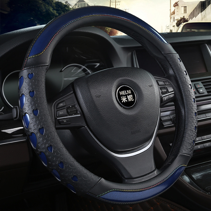 A new car is used to set up a car-mounted massaging car steering wheel with a classic car-mounted decorator.