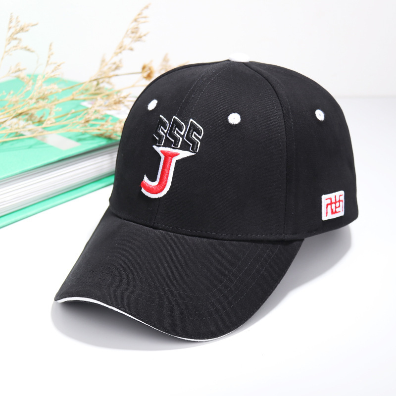 The world's Korean embroidered duck caps are in the fashion of the summer's Korean pure cotton-air sunproof baseball cap.