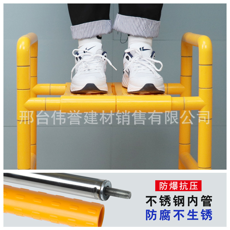 A toilet bathroom wheelchair for older people with disabled pregnant women with wheelchairs and toilet chairs multifunctional bathing chairs