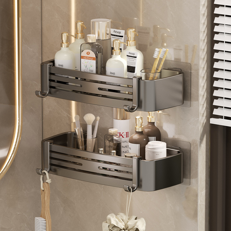 Phòng tắm không khí mở để bao gồm một khung không gian xếp lại nhôm cho các thiết bị toilet xuyên biên.