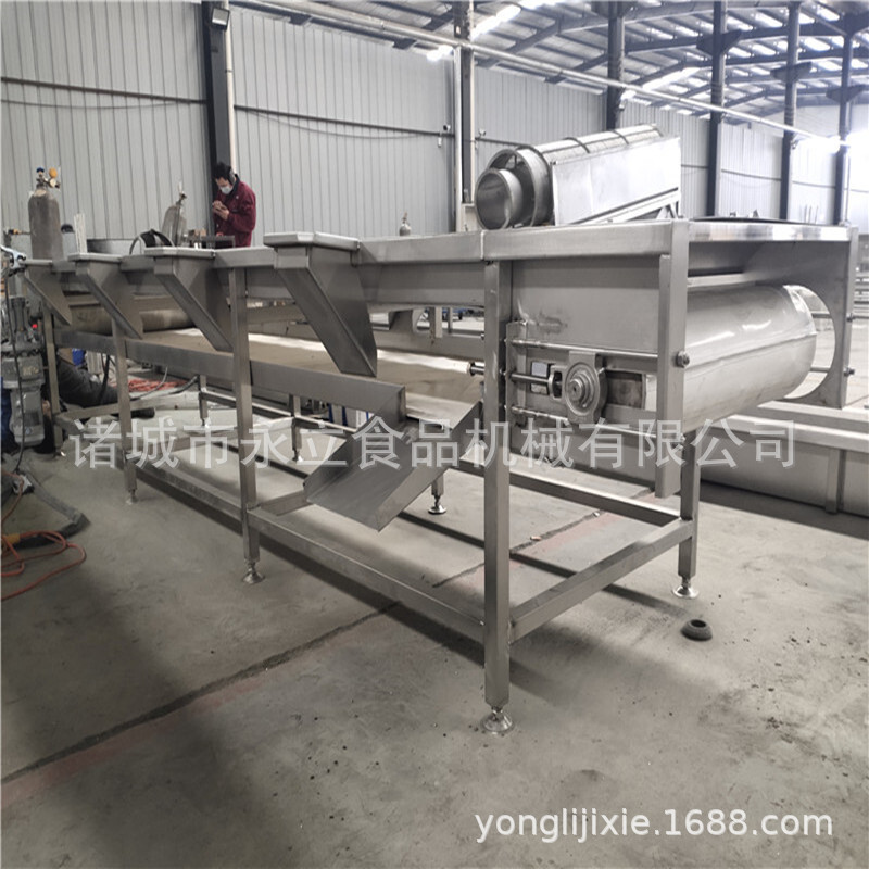 Những con tôm hùm, không có đuôi tôm rỉ sét đến cửa hàng bánh xe tôm tôm, một nhà máy băng tải hai bánh.