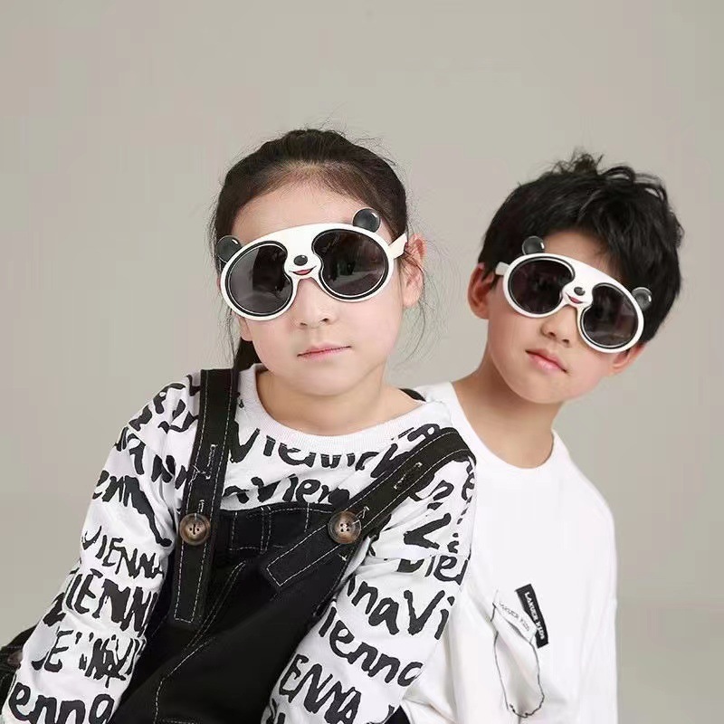 New little panda child sunglasses, radiant sunglasses for girls with UV baby silica net red sunglasses