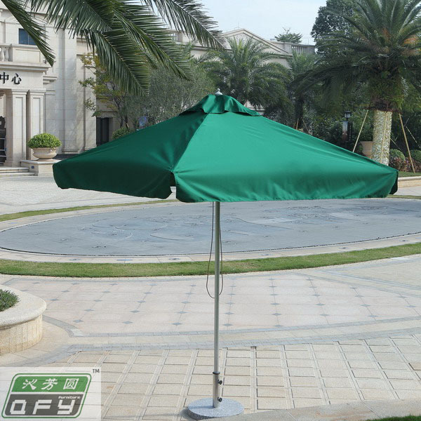 An outdoor parasol shop and an outdoor solar umbrella.