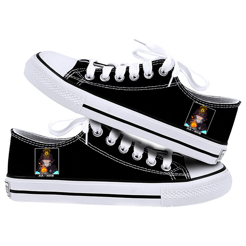 The man with the tarp shoes, 2022 early autumn, the fire brigade's raging black shoes.