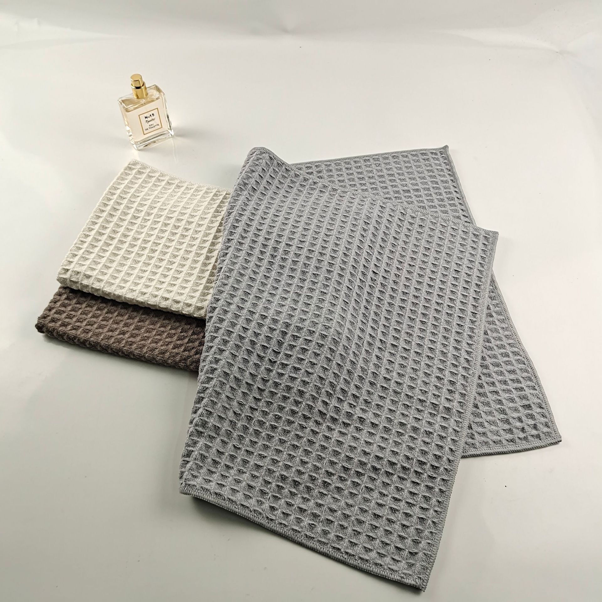 Cross-border Amazon golf towels, outdoor exercise, cleaning of waffg towels and pineapples.