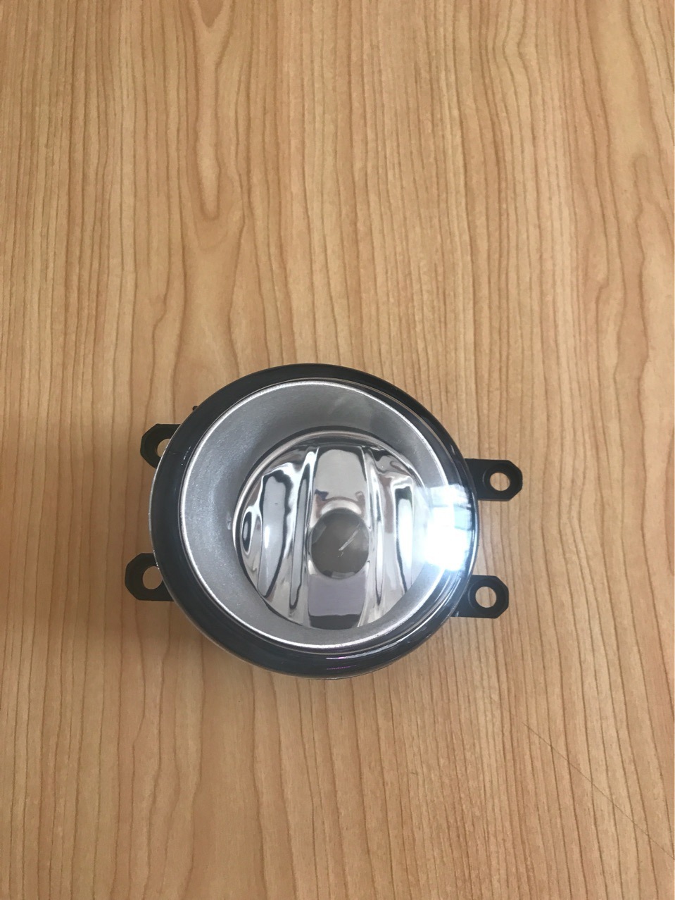 14 Camery front fog lamp.