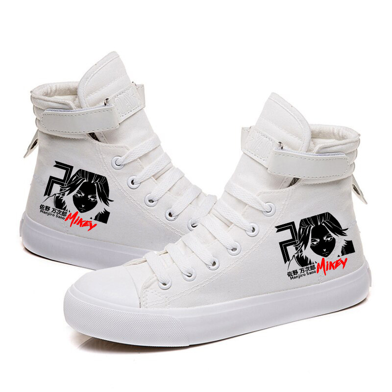 Tokyo's revenge shoe, Manjiro's magic trick, and he's got a new shoe.
