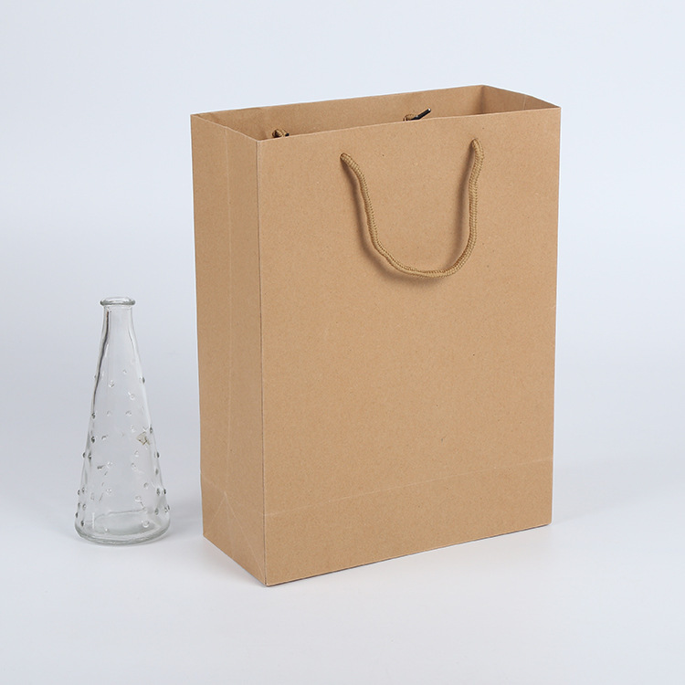 Cowpaper paper handbags are customised to make a ready-made, ready-made, wholesale-paper shopping bag.