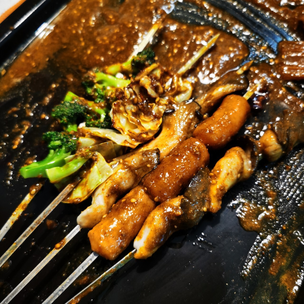 Fry a string of soy sauce, barbeque, roasted roast, roasted meat, and a commercial fried roast.