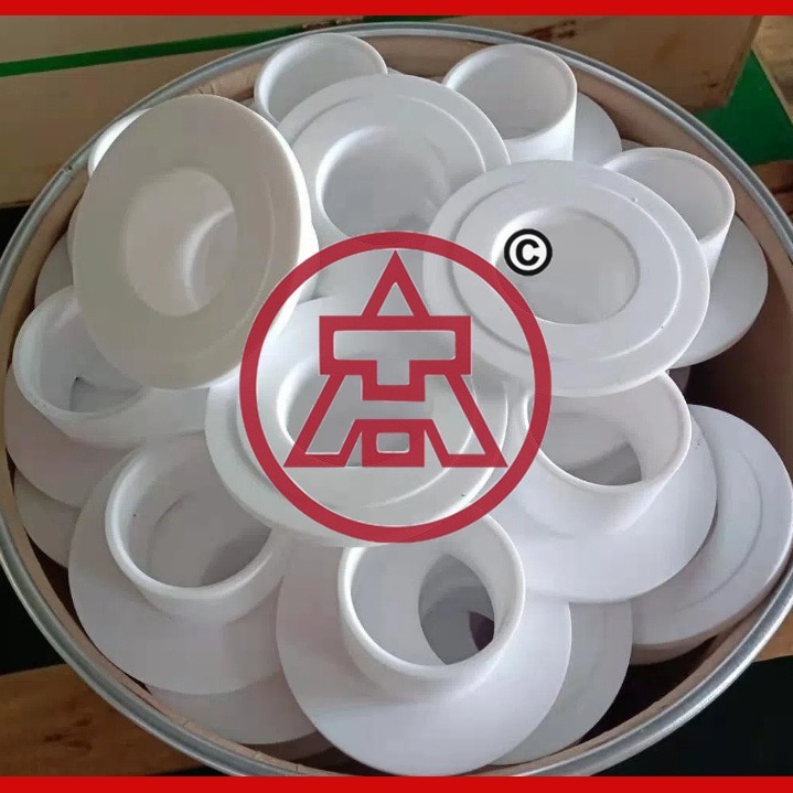 Long-term production of embracing resistant PTFE, secured and sealed Tetrafluoroethylene insulation pads