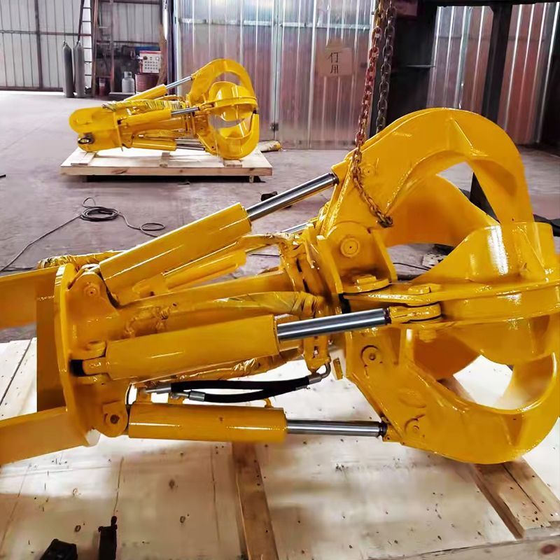 Hydraulic grab. Industrial crane fittings, electric hydraulic grab.