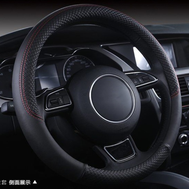 2023 Cross-border Thermal seller put a four-season generic steering wheel in the direction of a carbon-fibre-resistant sweating car