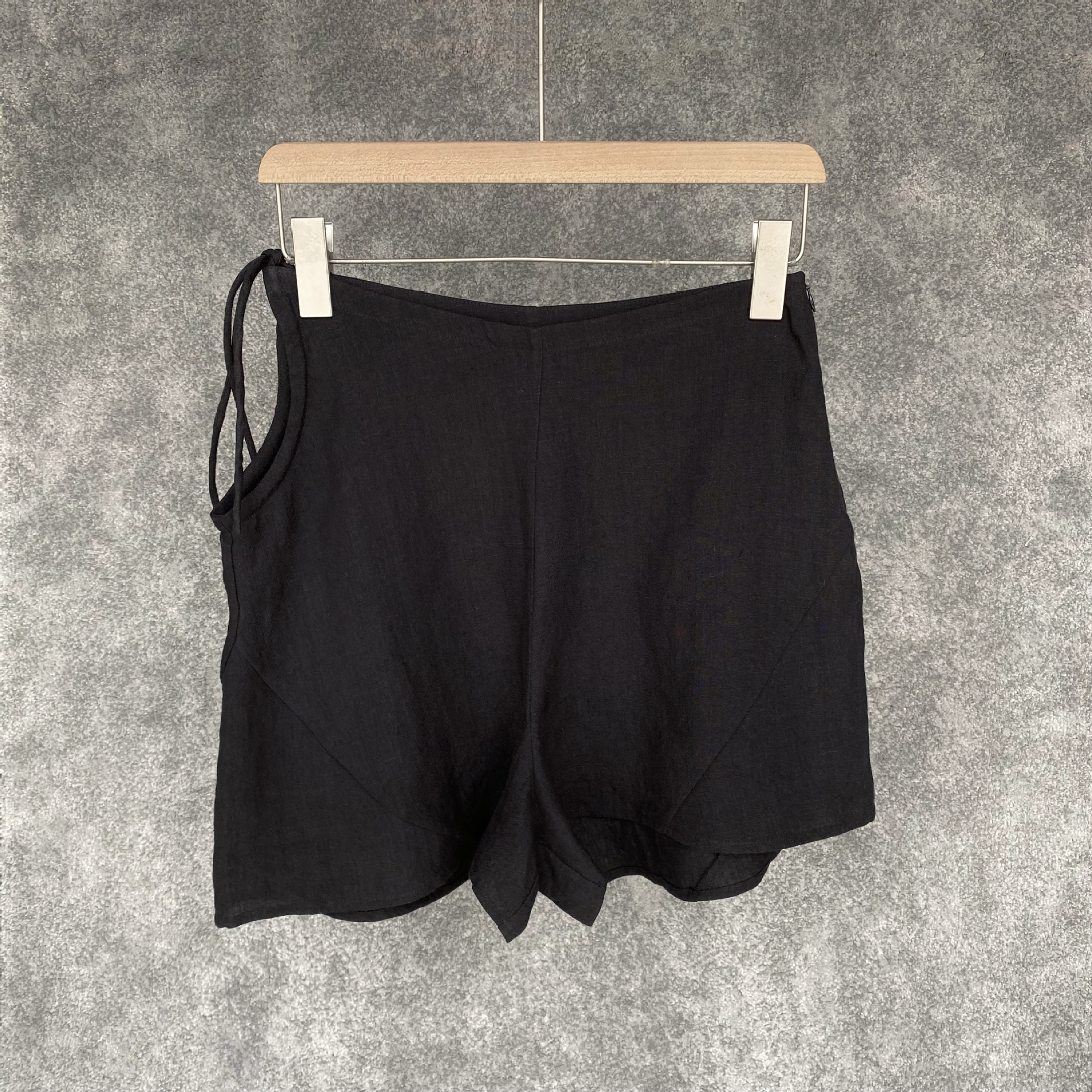 SLCC với quần short trống