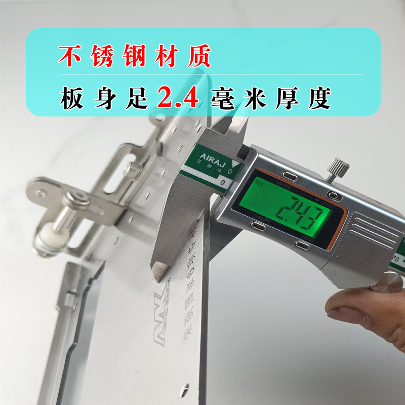 Carpenters rely on a 110-kilometer hand-held rock-sawing machine with a wide base ruler with stainless steel