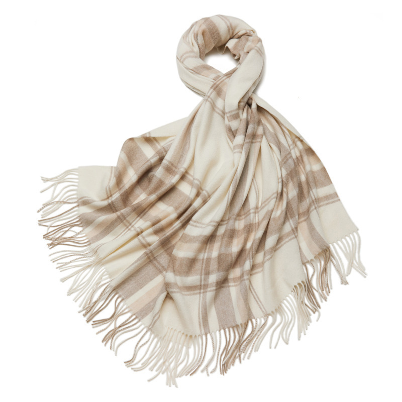 A new cashmere shawl-shawed, coarse-heating summer and winter.