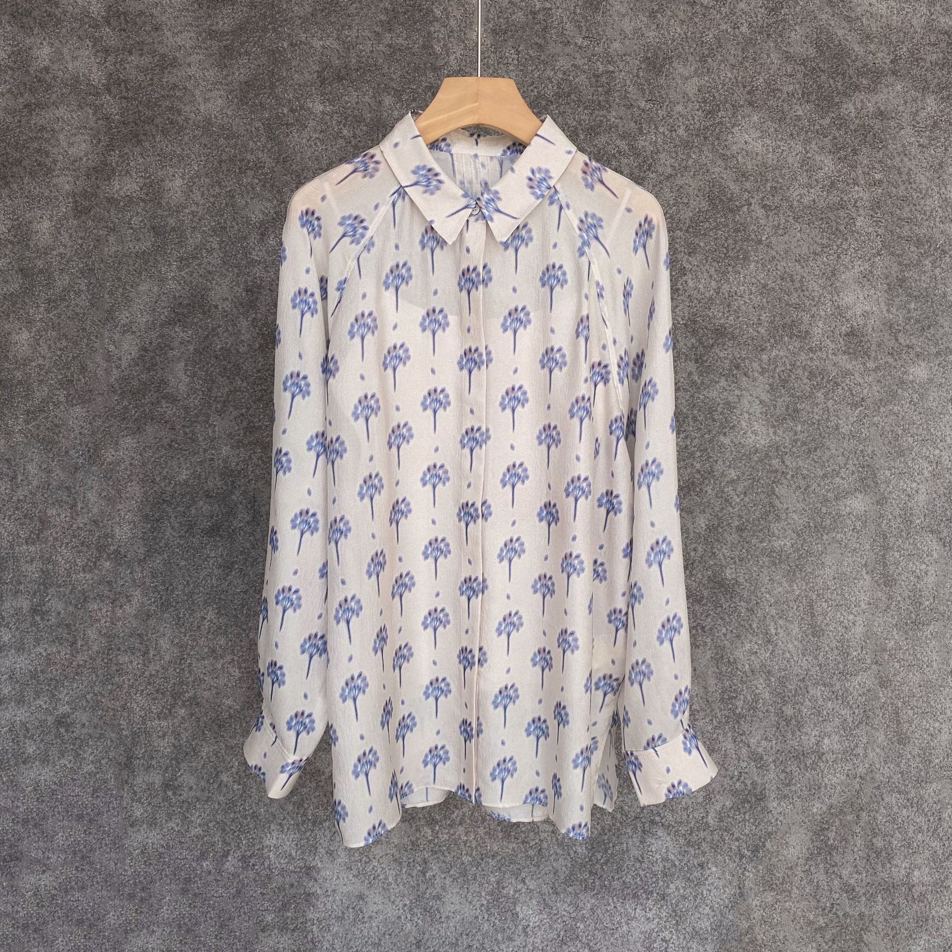 SLCC, Phi đội Sorcres Shirt