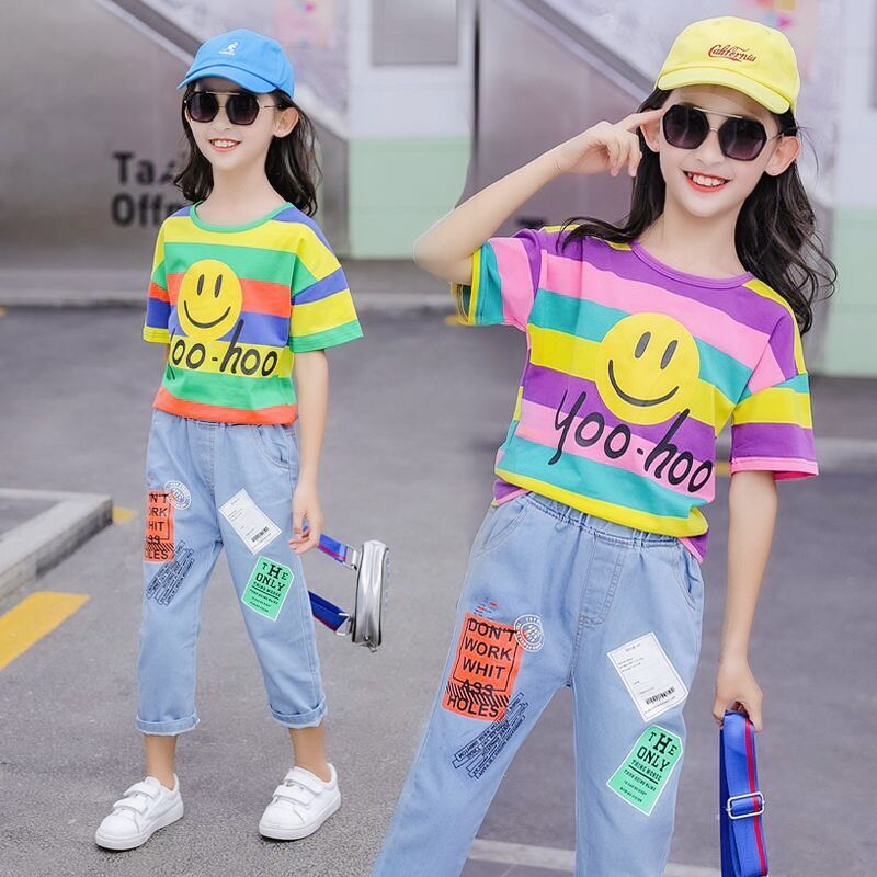 Girl jeans with a new 2023 summer short-sleeve cartoon kit with nine-and-seven pants for the big boy in the round collar.