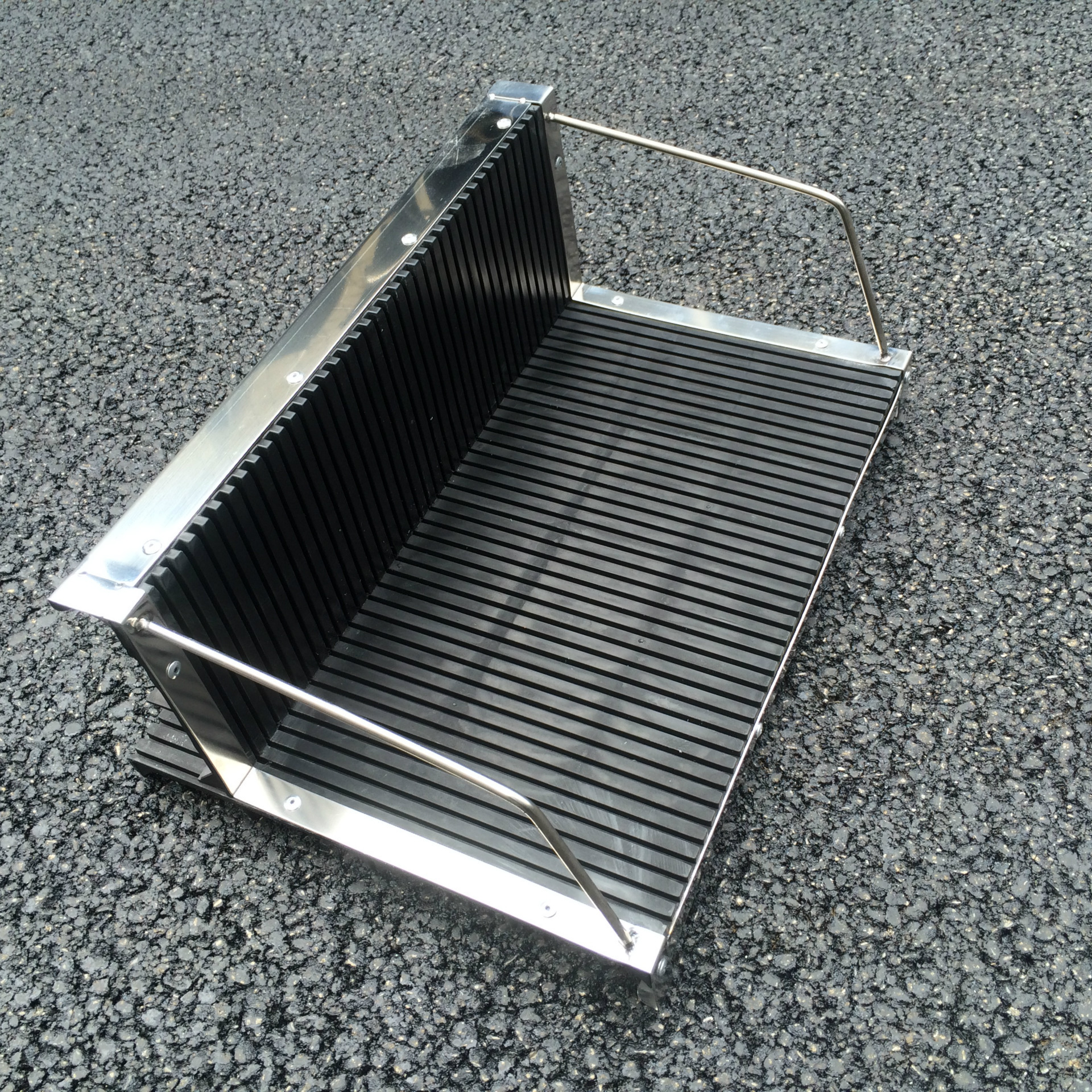 15-year direct sale of electrostatic PCB-bed carts to remove stainless steel from swinger SMTs