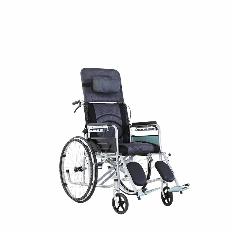 Two-brakes full of folding wheelchairs for older people, light wheelchairs, multifunctional to unload carts for patients.