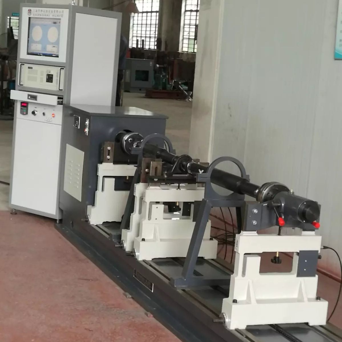The Wigand Balancer with the CAS-602/CMP Smart Three-System Axle Balancer High Accuracy Balancer