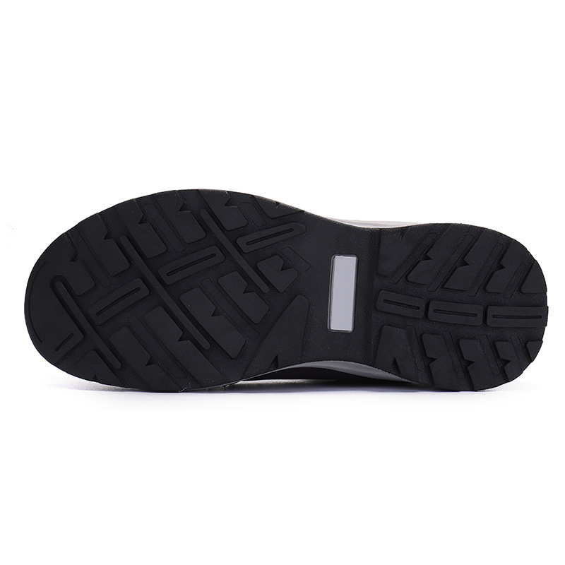 Pure, soft-skinned old man's shoes with velvet and waterproof sports shoes.