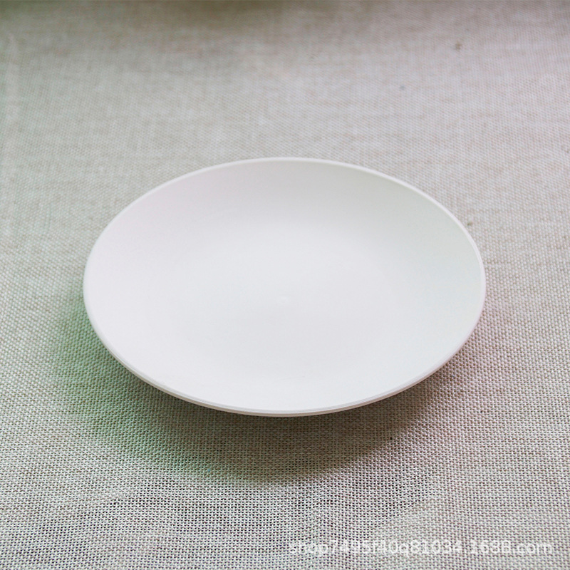 A pottery dish, a pottery pantray and a pottery pant.