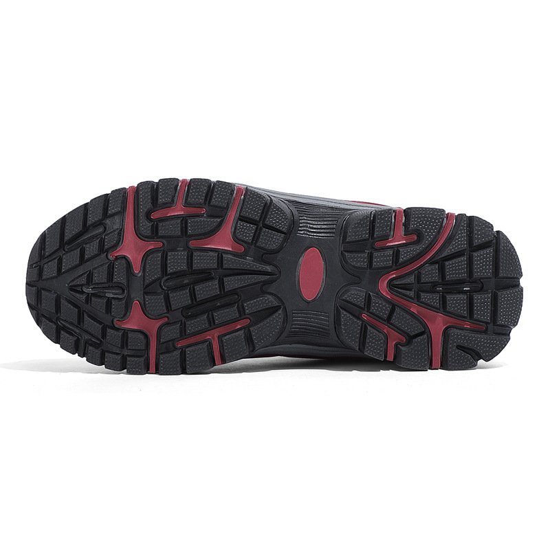 In winter, the old man's shoes with velvet, heated walking shoes with velvet-heavy bottom-proof shoes.