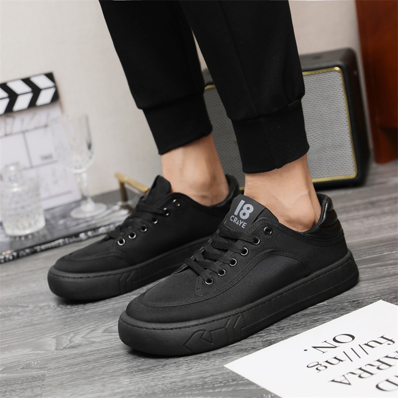 In 2024, the new Recreational Sporter Shoes helped men to breathe black shivering mango shoes.