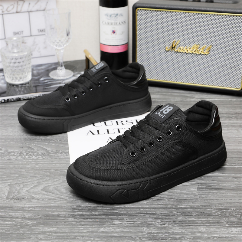 In 2024, the new Recreational Sporter Shoes helped men to breathe black shivering mango shoes.