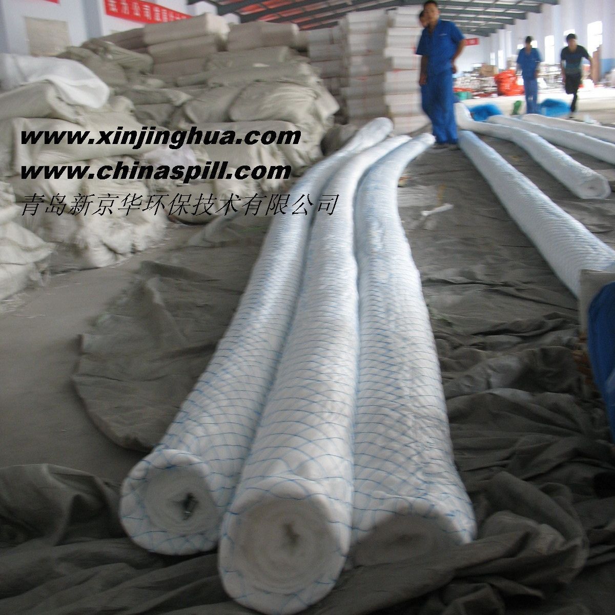 Nhà máy sản xuất dầu khí XTL-Y200 có một loại dầu hút nổi chuyên về dầu tràn