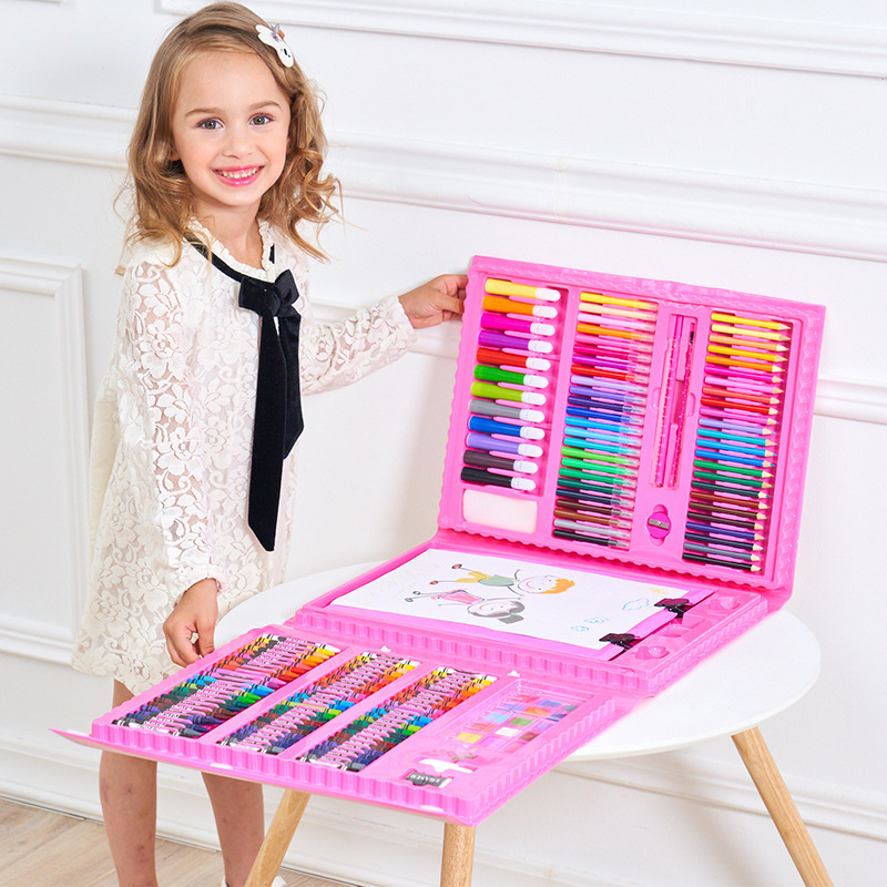 A children ' s painting tool, a water pen set, a brush set, a student art gallery tool, a painting suit