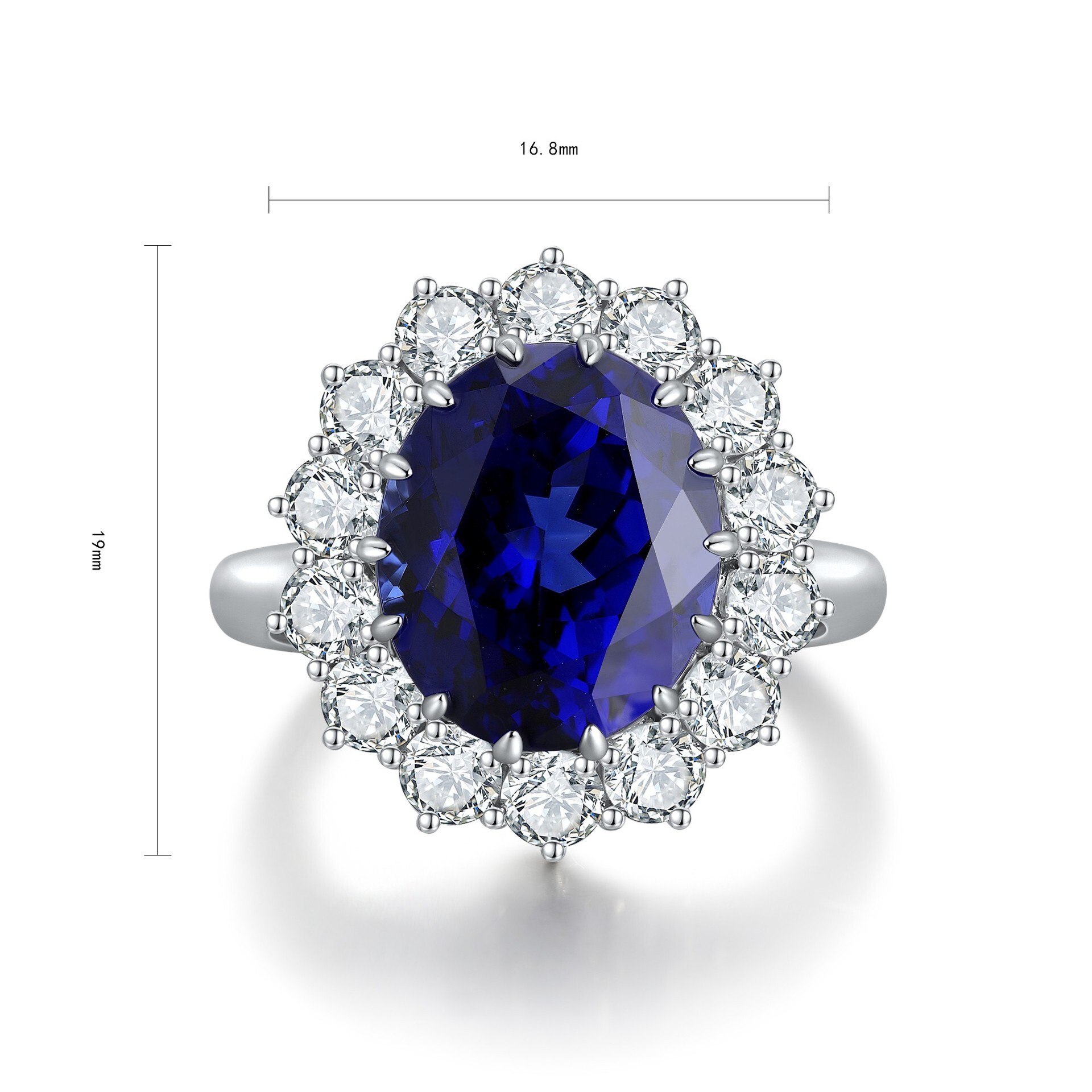 The factory sells the Royal Blue-bred sapphire ring, an elliptical egghead ring, 7 carats of stone 925 silver.