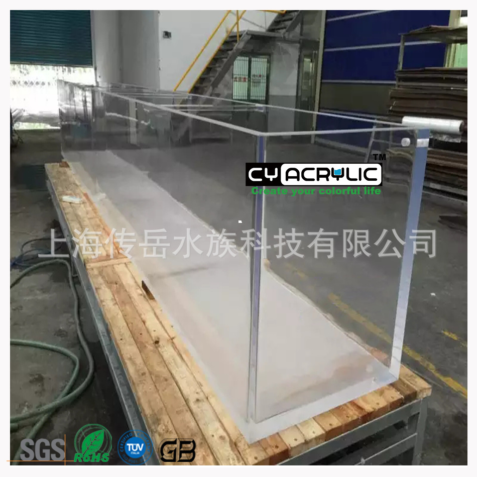 Một bể cá nguyên chất, trong suốt Xe cấp cứu, thủy cung thủy tinh hữu cơ.